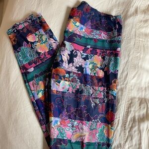 Floral Patterned Leggings